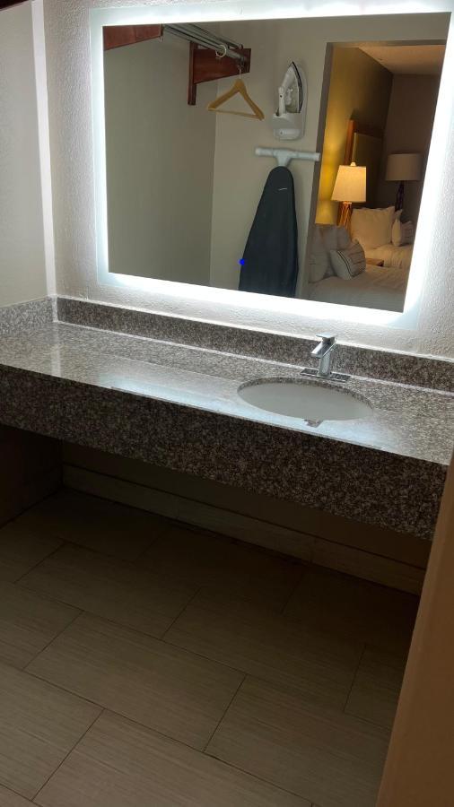 Hotel Baymont Inn&suites Odessa