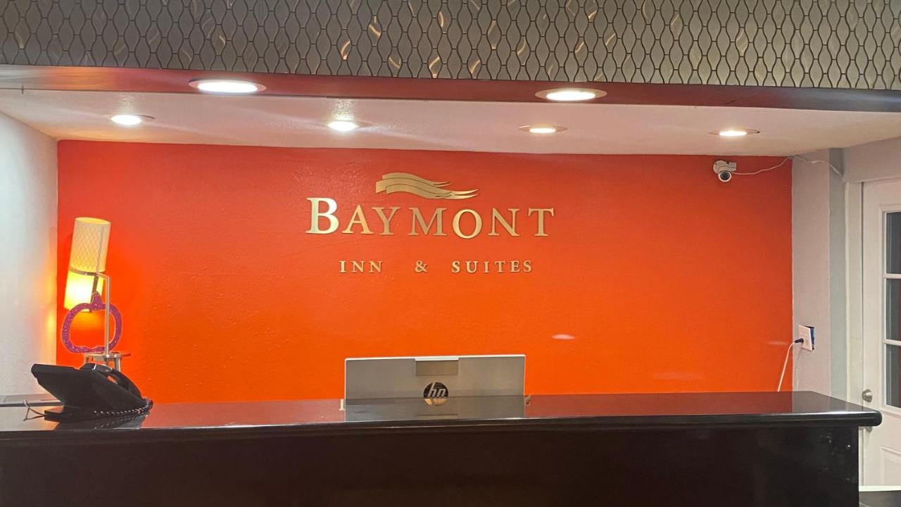 Baymont Inn&suites * Odessa