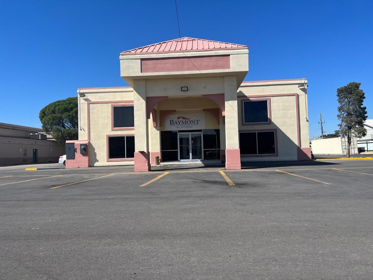 Baymont Inn&suites *