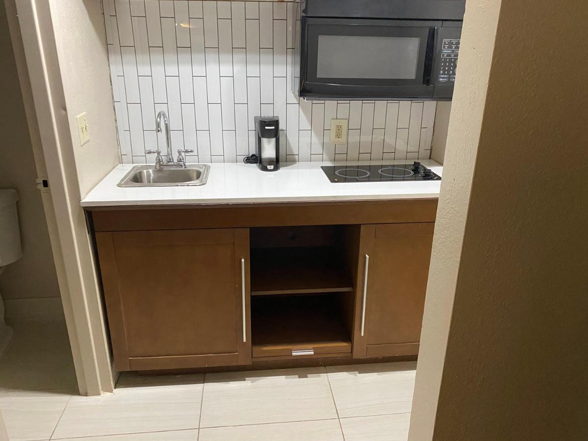 Hotel Baymont Inn&suites