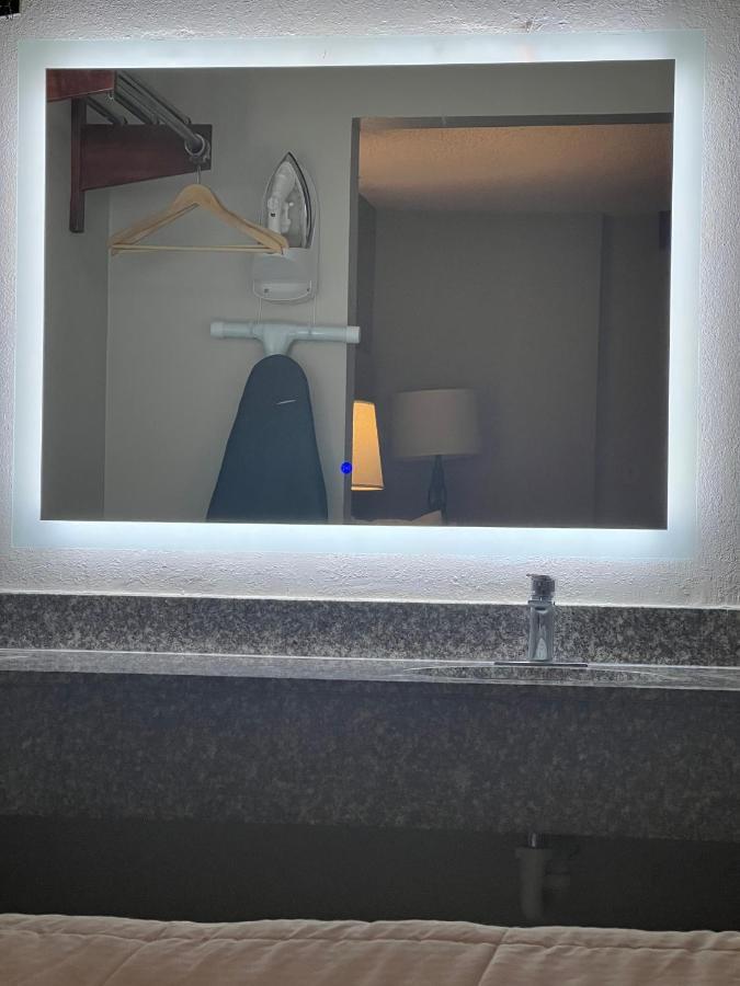 Baymont Inn&suites Hotel Odessa