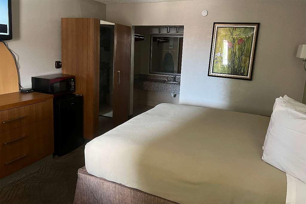Hotel Baymont Inn&suites *