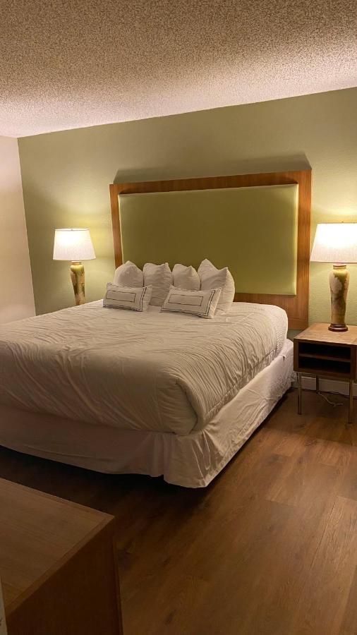 Hotel Baymont By Wyndham Area Odessa